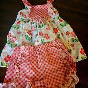 Ricrac & Ruffles Strawberry Short Set